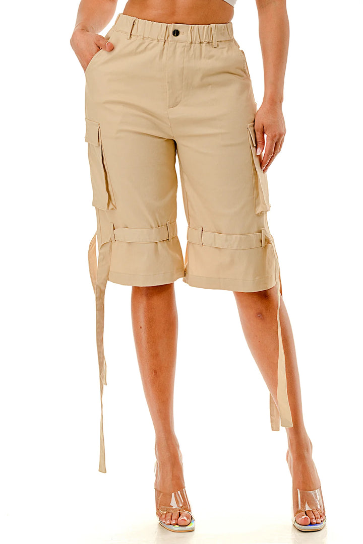 High Waisted Bermuda Shorts (White)