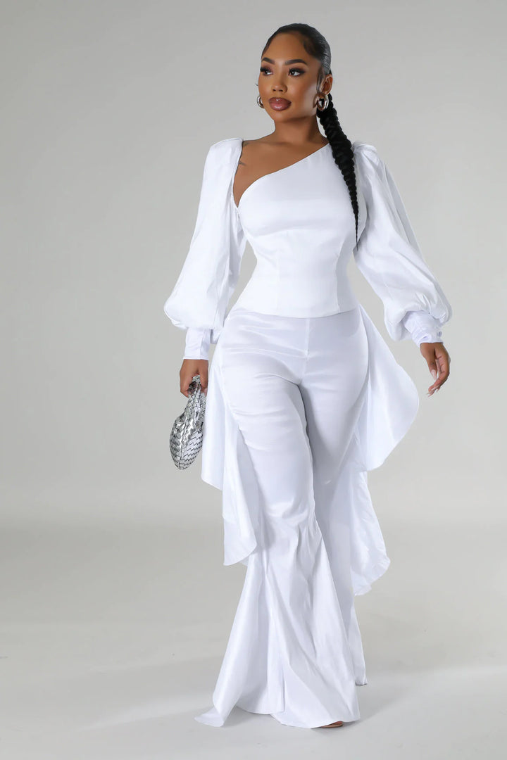 Flounce Around Ruffle Side Pants