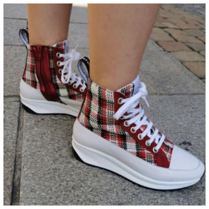 Charlie Classic Two Tone Sneaker