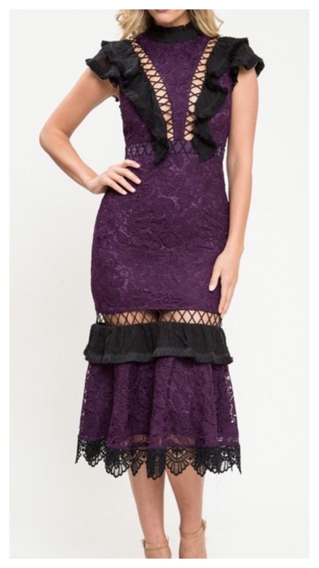 Fitted Beauty Lace Cut-out Fitted Dress Purple Small
