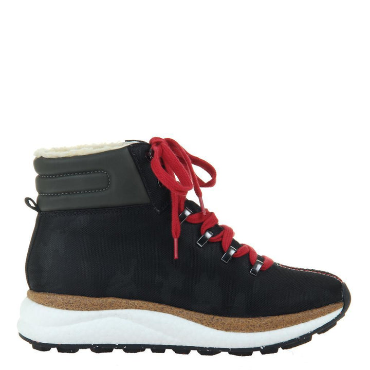 Let’s get comfortable  Buckly (Black)