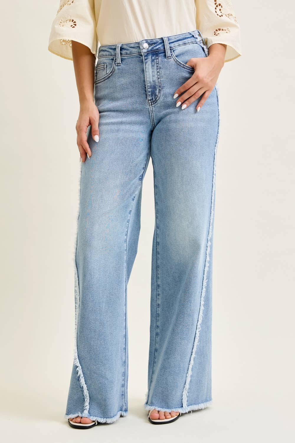 The Split Decision| Judy Blue Wide w/ Raw Twisted Outseam