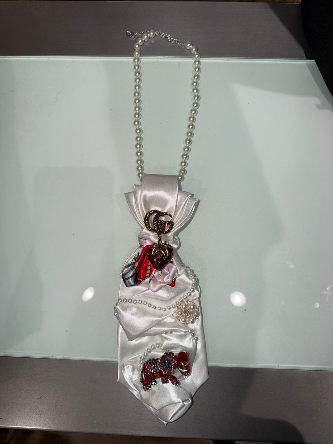 Crème De La Crimson