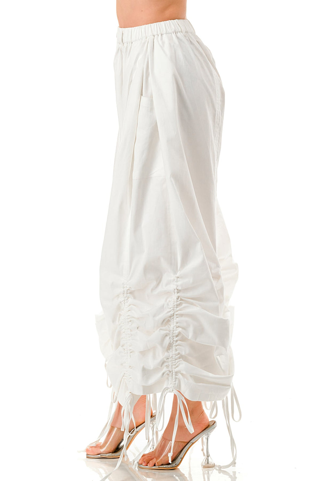 Gather Around Poplin Ruched Pants (Black)