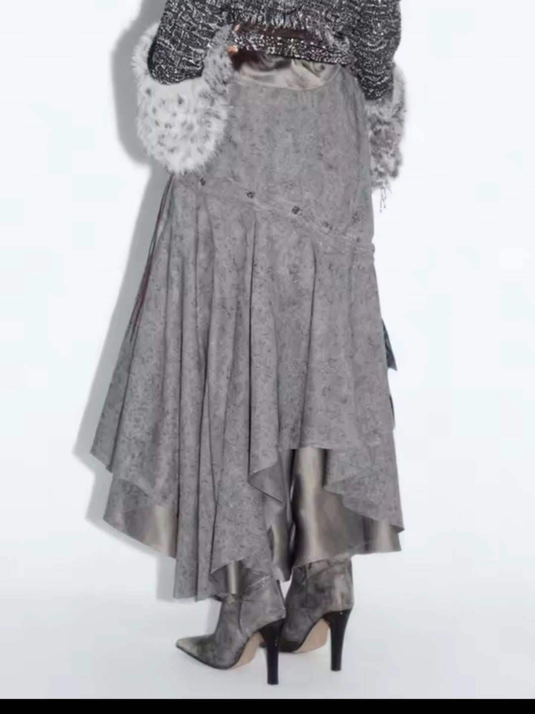 All in the Details dual mix Asymmetrical Skirt