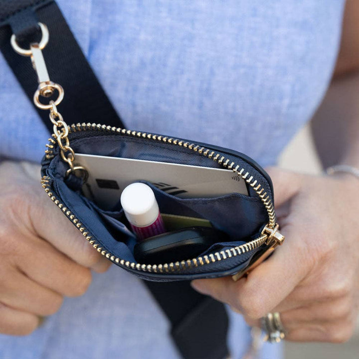 Clip &amp; Go Big Strap RFID Pouch Phone Holder