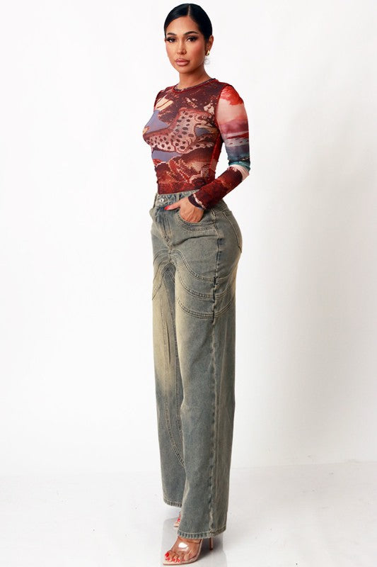 All over graphic leopard Mesh Top