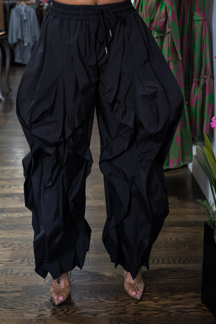 Wide Leg dramatic Drawstring joggers (Black)