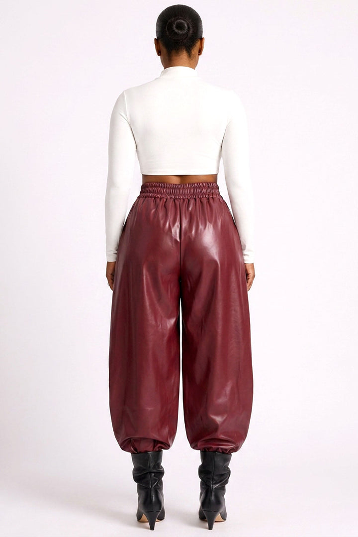 Turn it Around Balloon Joggers (Black)