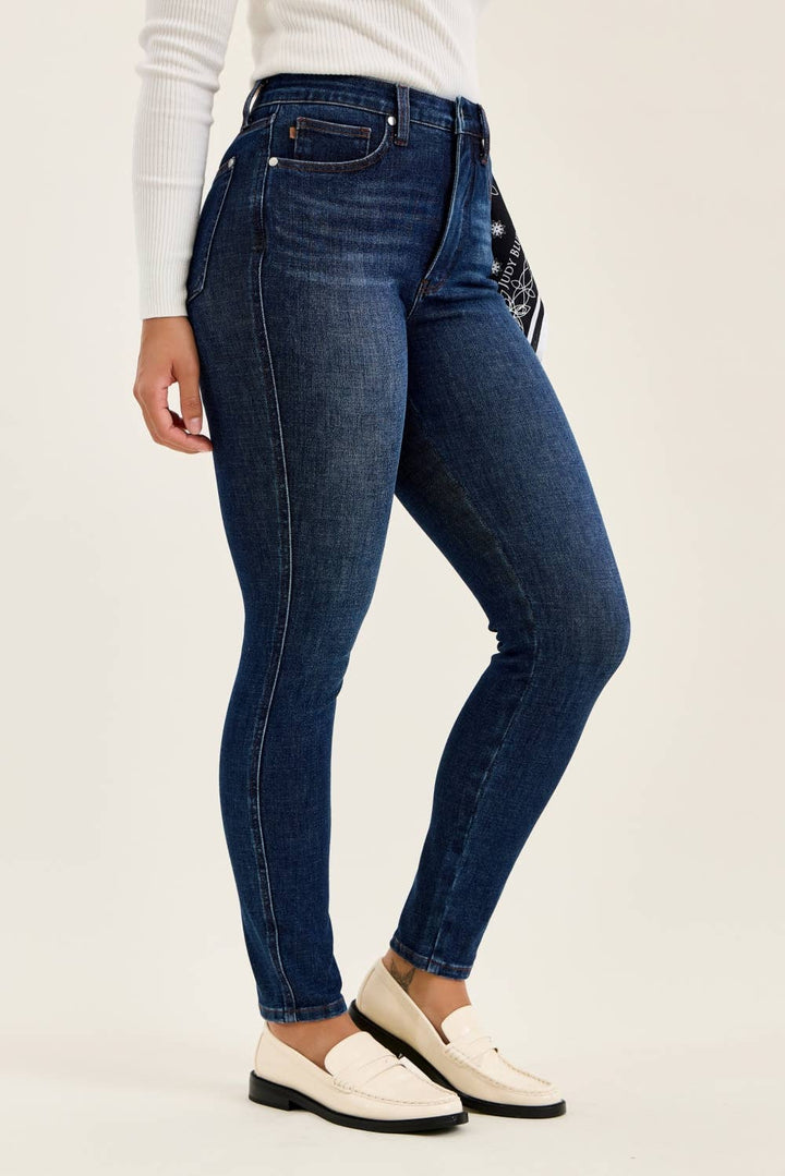 The Uptown| Judy Blue Dark Wash Skinny w/ Bandana Loop