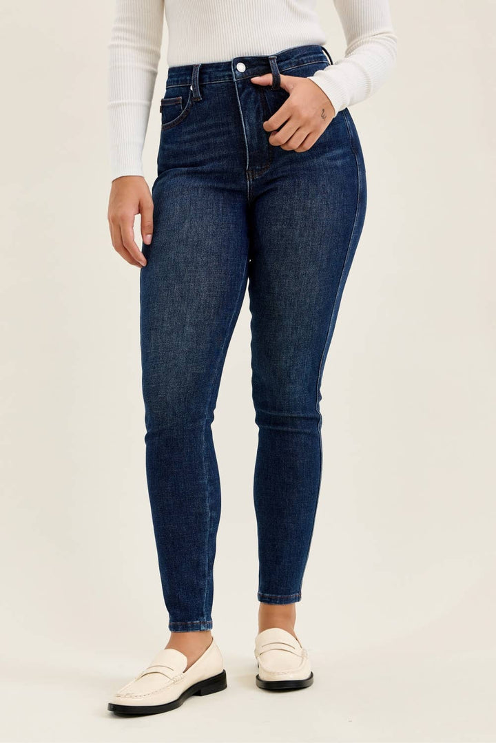 The Uptown| Judy Blue Dark Wash Skinny w/ Bandana Loop