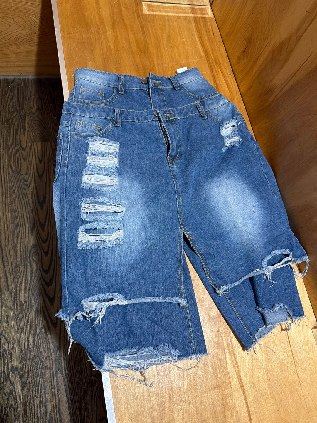 Rebel Distressed Wide Leg Jorts (Medium)