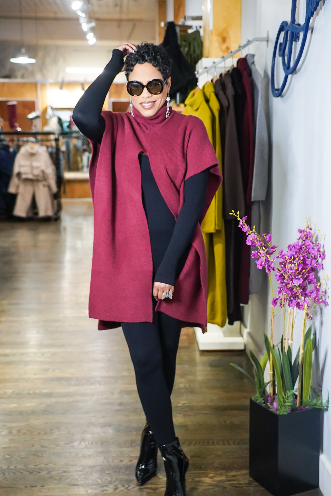 Hang Around Poncho (Burgundy)