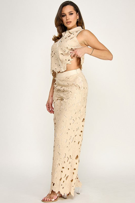 Villa Blanca Lace Set