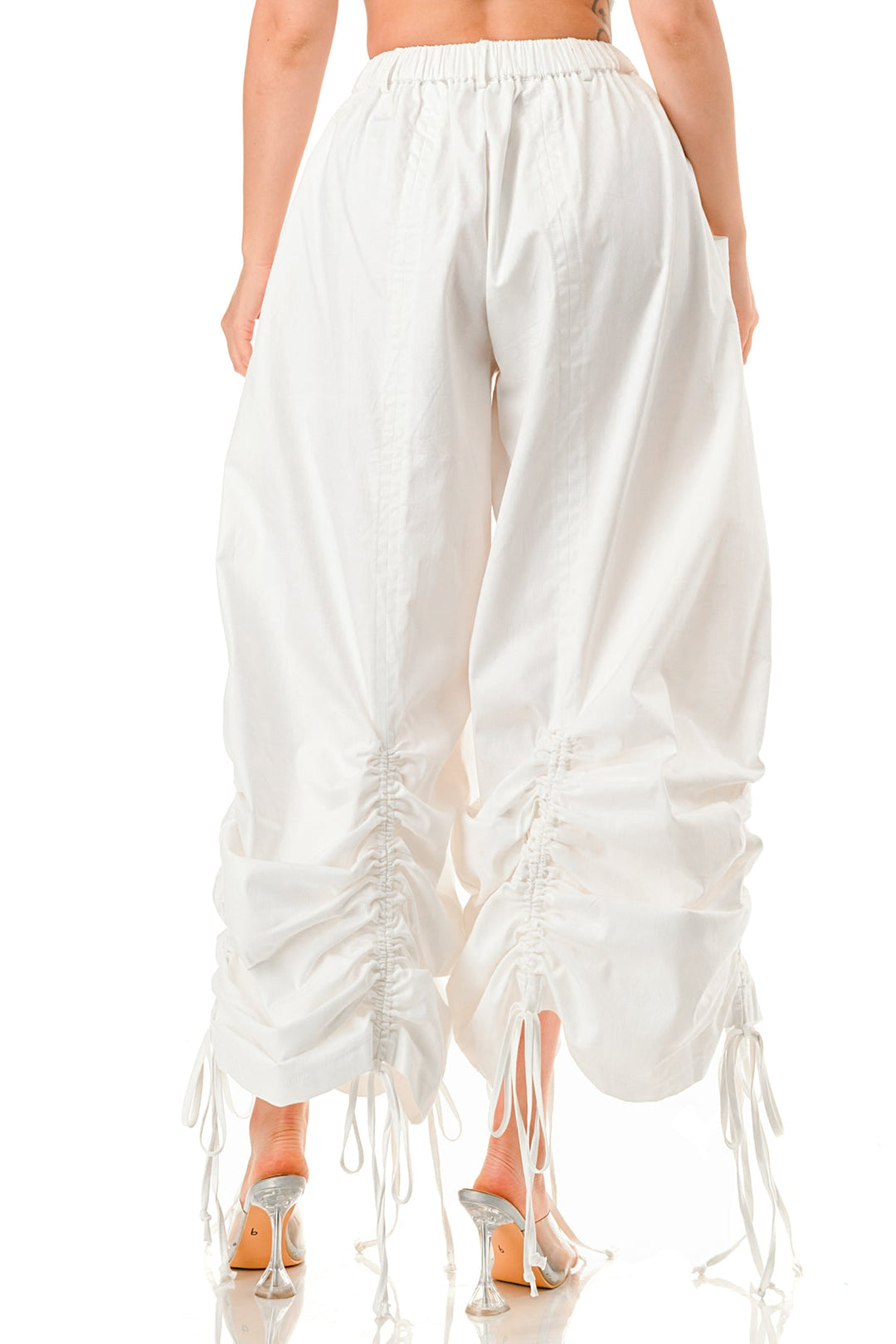 Gather Around Poplin Ruched Pants (Black)