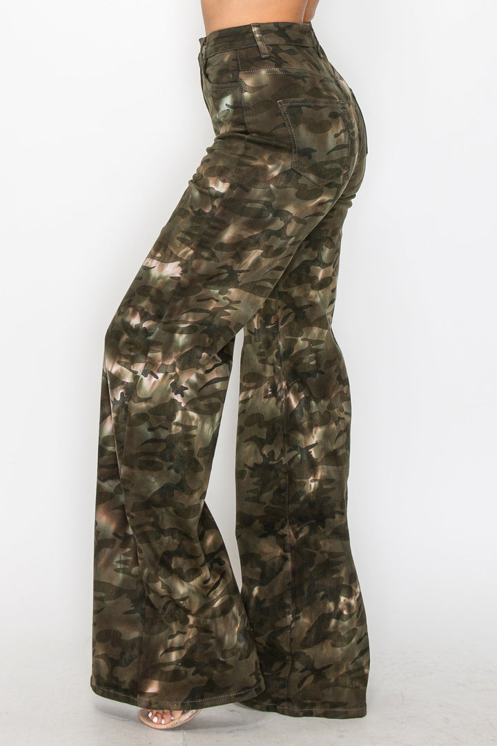 Overdrive Wide Leg Camo Jean