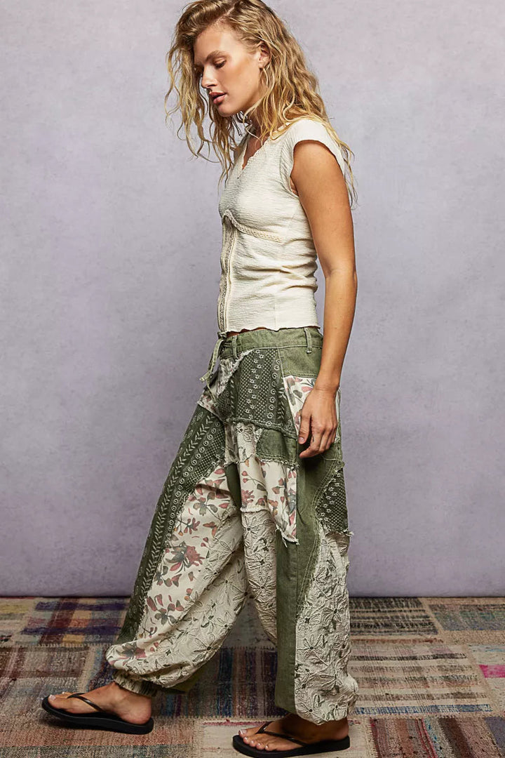Floral Twill Patch Joggers