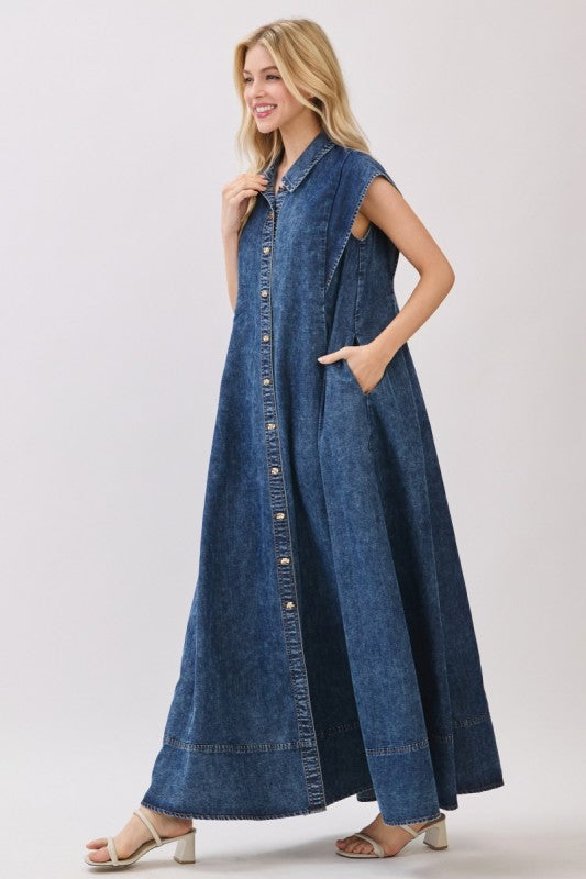 Denim Daydream Maxi Dress (Dk Denim)