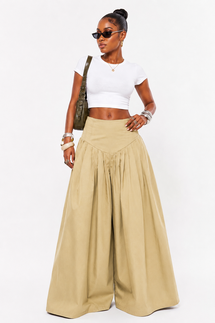 Ultra Wide Leg Pleated pants