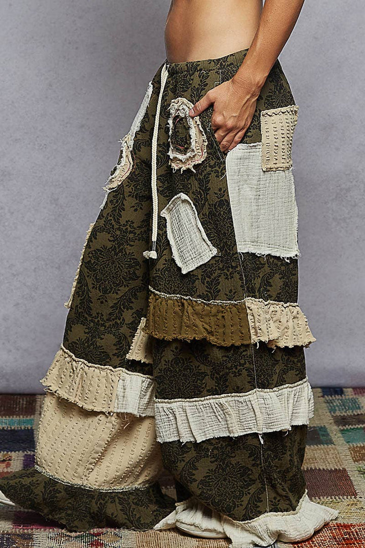 Textured Twill Contrast Ruffle Wide Leg