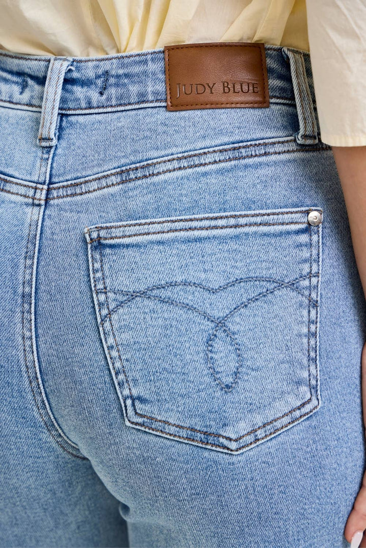 The Split Decision| Judy Blue Wide w/ Raw Twisted Outseam