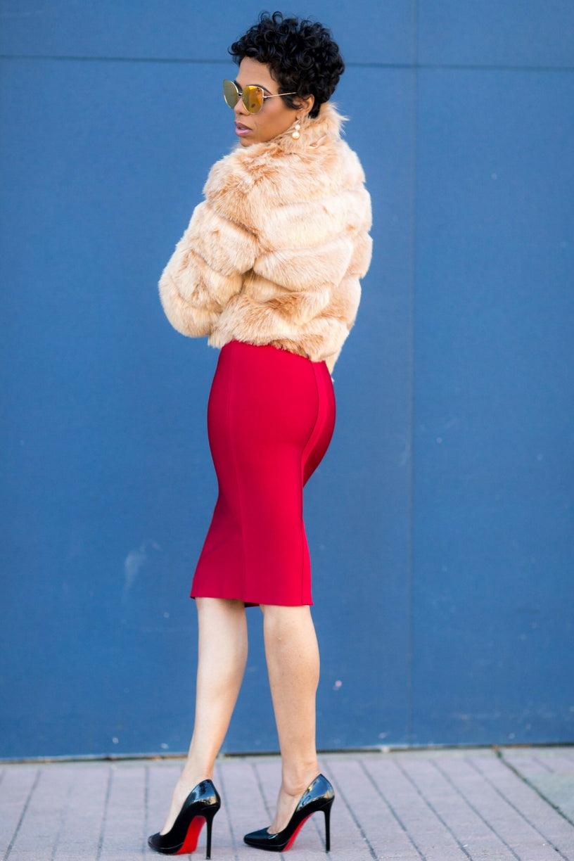 The Stacey Bandage Midi Skirt (RED)