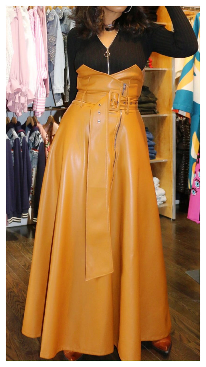 Walk in Drama High Waisted Faux Leather Skirt (Camel)