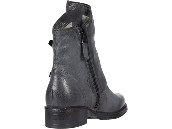 Comfy Comfort Dual Button Leather Bootie (Blue/ Grey)